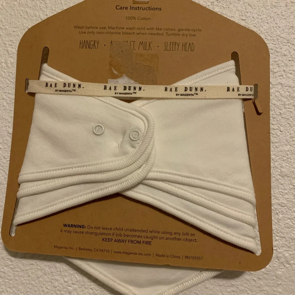 Rae Dunn NWT Baby Bibs 3 Pack Bandanas But First, Milk. Sleepyhead & Hangry